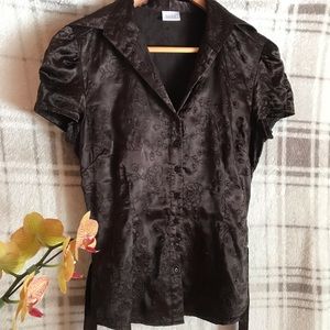 Lovely Cap Sleeve Suzy Shier Blouse